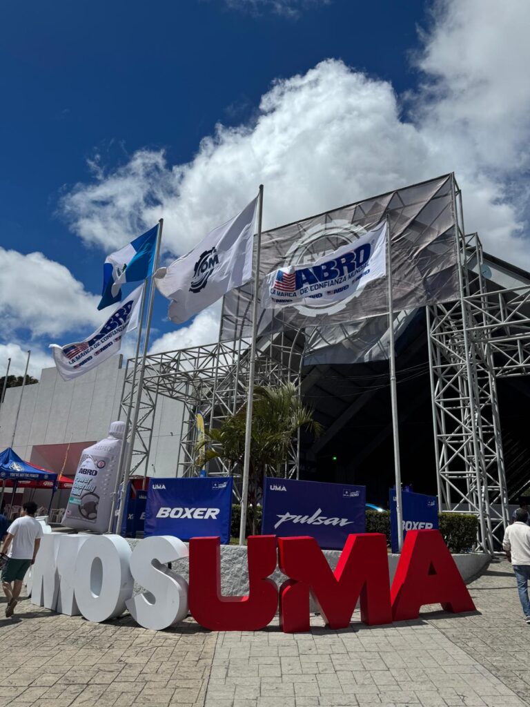 ExpoMotriz 8